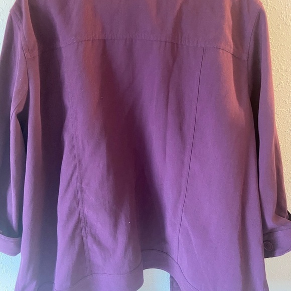 Koret shacket size 3xl. T28 - Picture 2 of 5